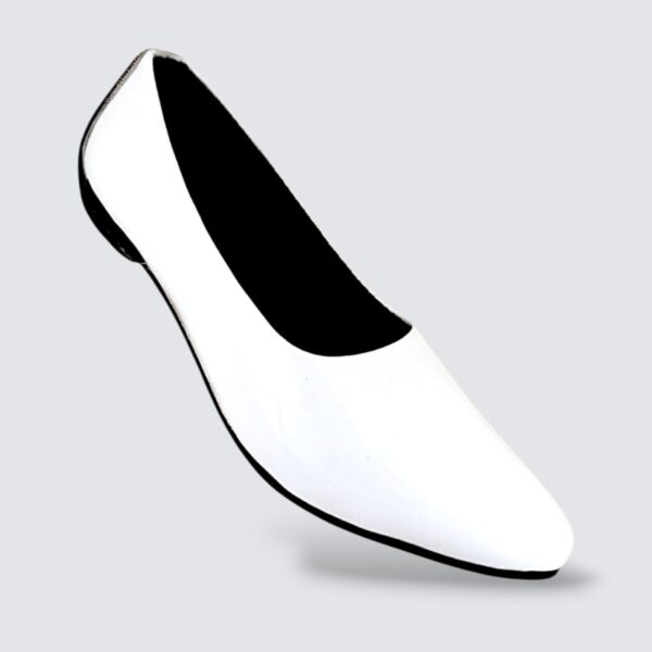 Women's flat shoes wholesale featuring a sleek pointed toe and a low flat heel.